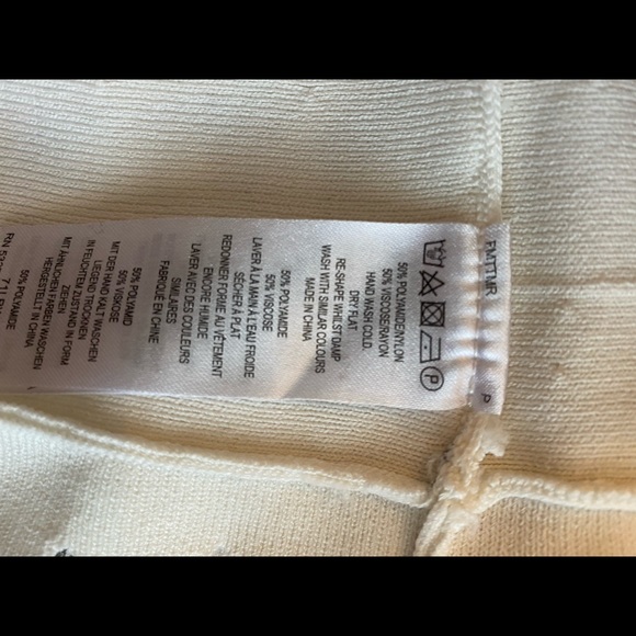 French Connection sleeveless fit and flare dress! - Picture 9 of 9